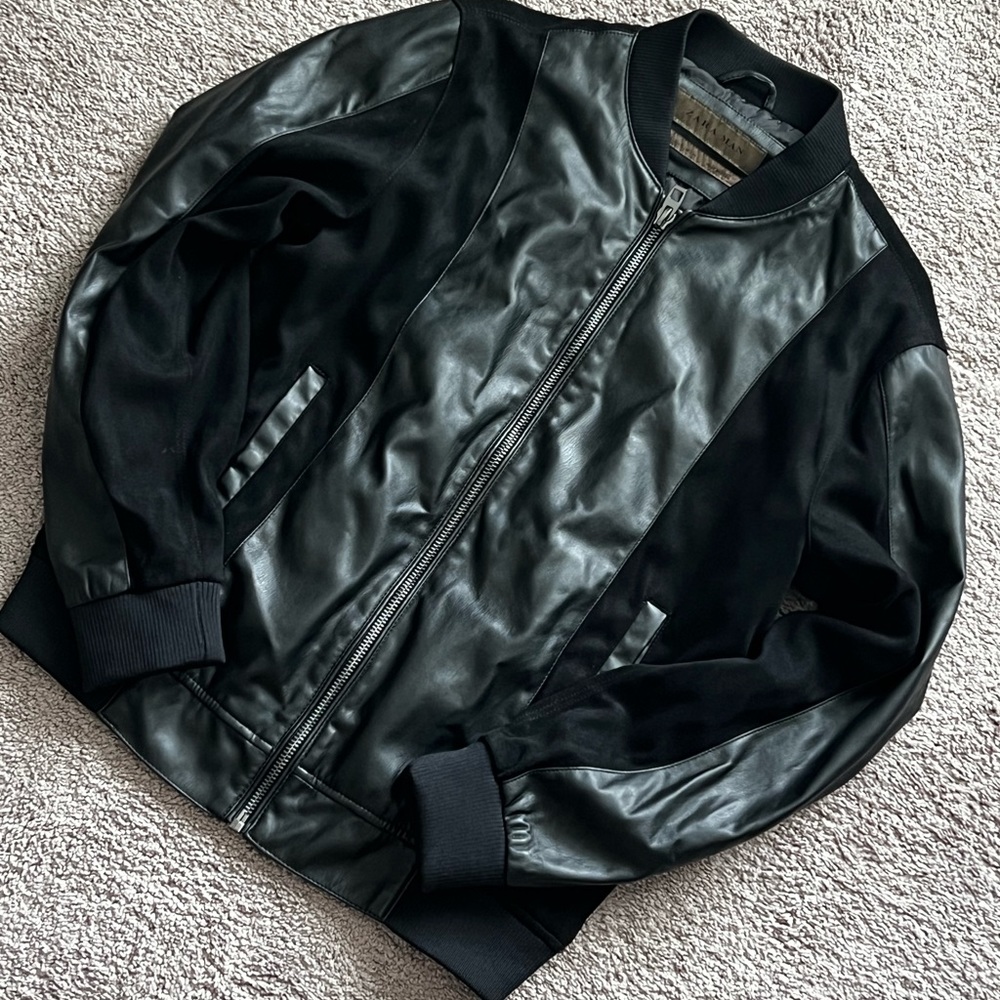 Zara Mens Leather/Suede Bomber jacket